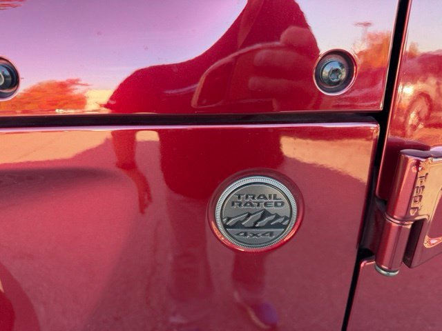 Used 2021 Jeep Wrangler Unlimited Sahara AWD/4WD image 11