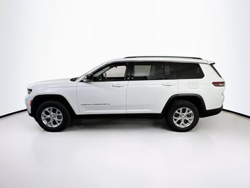 Used 2023 Jeep Grand Cherokee L Limited AWD/4WD image 8