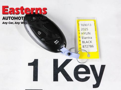 Used 2025 Hyundai Elantra Sport w/ Cargo Package image 25