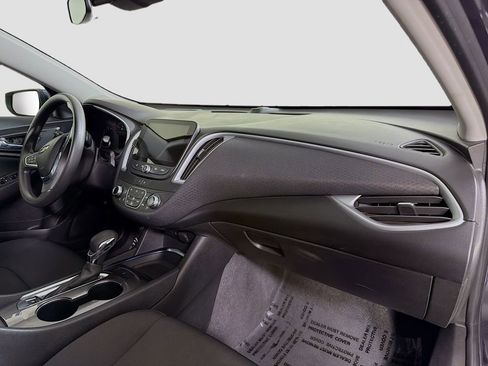 Used 2023 Chevrolet Malibu LT image 29