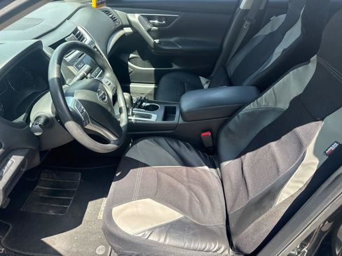 Used 2016 Nissan Altima 2.5 S w/ Power Driver Seat Package FWD image 11