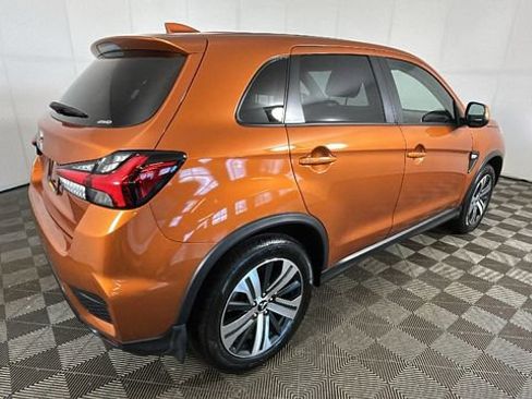 Used 2024 Mitsubishi Outlander Sport ES AWD/4WD image 3