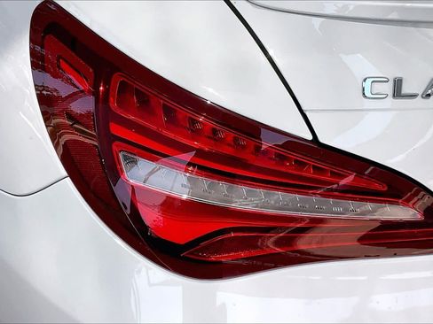 Used 2019 Mercedes-Benz CLA 250 image 28