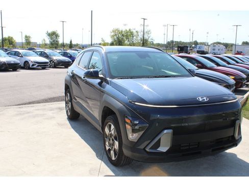Used 2024 Hyundai Kona SEL image 6