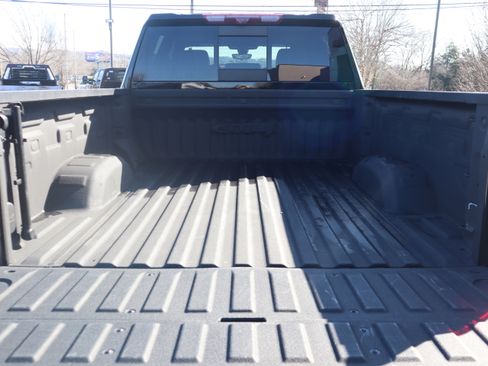 Used 2022 GMC Sierra 2500 AT4 w/ AT4 Premium Plus Package image 39