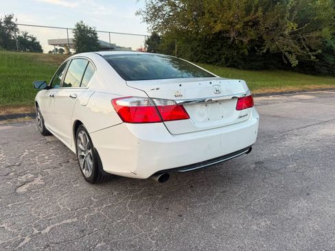 Used 2013 Honda Accord Sport image 4