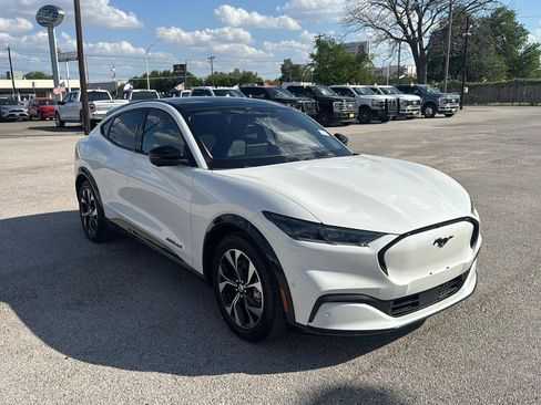 Used 2023 Ford Mustang Mach-E Premium image 1
