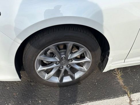 Used 2023 Acura TLX FWD image 4