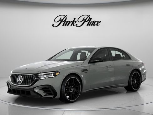 New 2026 Mercedes-Benz E 53 AMG e 4MATIC Sedan image 1