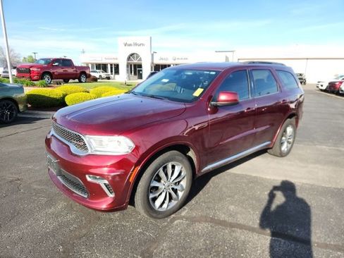 Used 2021 Dodge Durango SXT AWD/4WD image 2