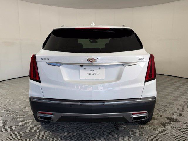Used 2024 Cadillac XT5 Premium Luxury FWD image 8