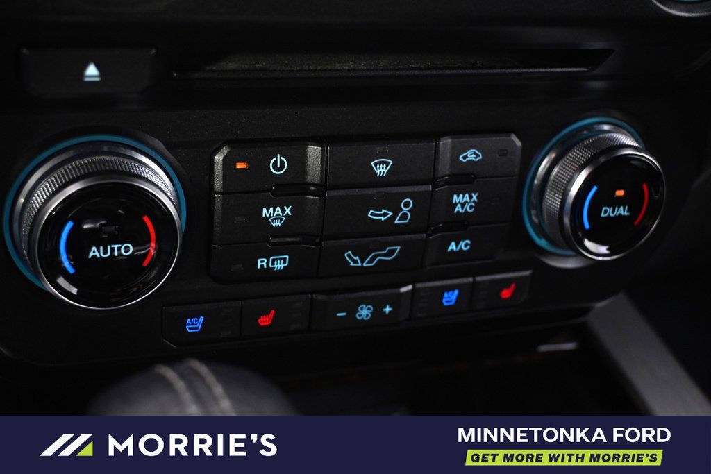 Used 2015 Ford F150 Platinum w/ Equipment Group 701A Luxury AWD/4WD image 30