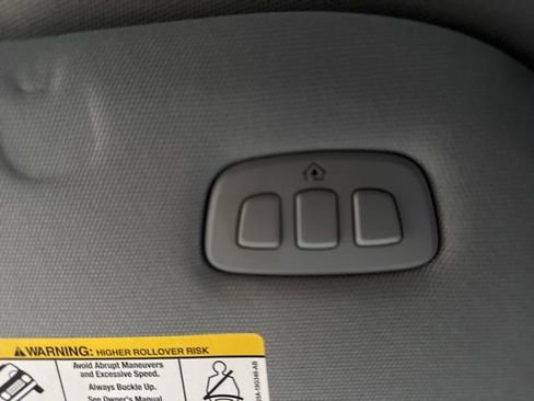 Used 2021 Ford F150 Lariat image 29