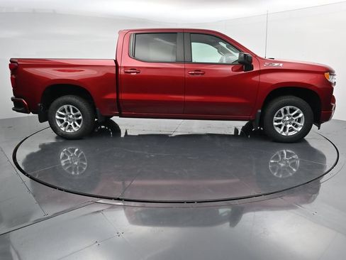 Used 2023 Chevrolet Silverado 1500 RST AWD/4WD image 9