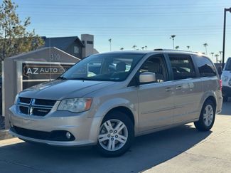 Used 2013 Dodge Grand Caravan Crew w/ Entertainment Group 1 image 1
