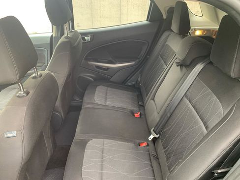 Used 2018 Ford EcoSport SE FWD image 10