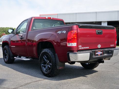 Used 2009 GMC Sierra 1500 W/T AWD/4WD image 7
