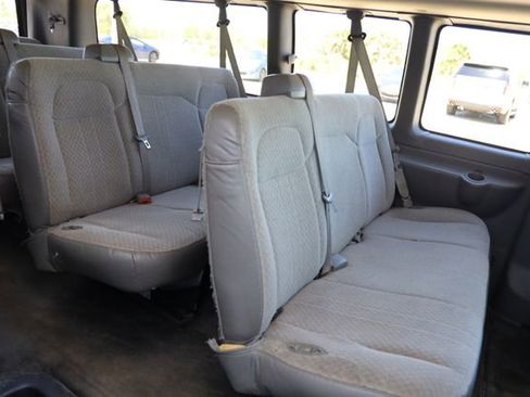 Used 2017 Chevrolet Express 3500 LT w/ LT Preferred Equipment Group image 11