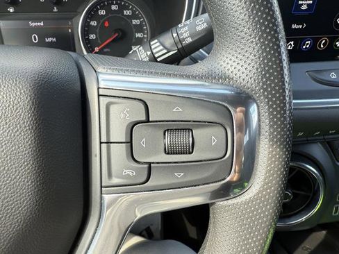 Used 2023 Chevrolet Blazer LT w/ Convenience Package image 40
