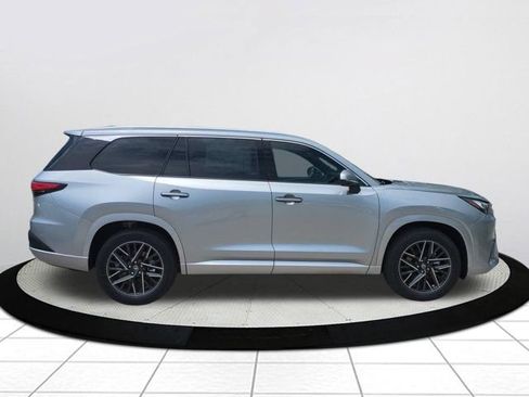 New 2026 Lexus TX 350 AWD image 3