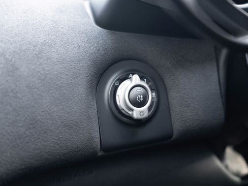 Used 2013 McLaren MP4-12C Spider image 18