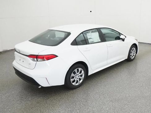New 2026 Toyota Corolla LE image 9