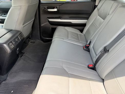 Used 2021 Toyota Tundra SR5 w/ SR5 Leather Package AWD/4WD image 29