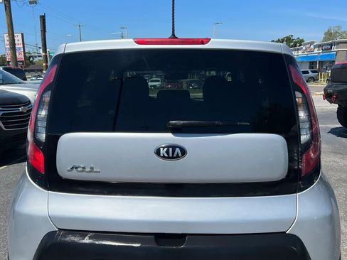 Used 2015 Kia Soul image 6