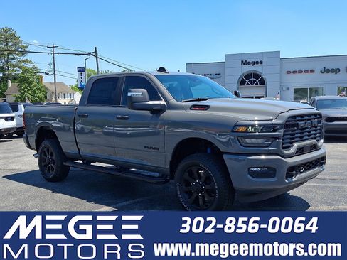 New 2026 RAM 2500 Big Horn AWD/4WD image 1