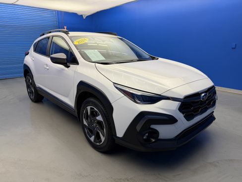 Certified 2024 Subaru Crosstrek 2.5i Limited AWD/4WD image 2
