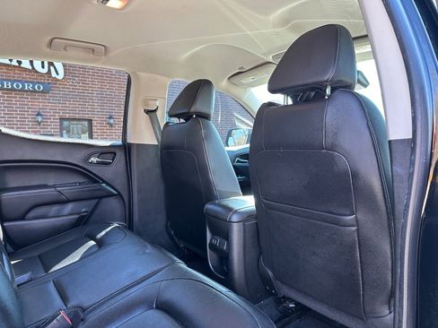 Used 2018 GMC Canyon SLT w/ Driver Alert Package image 17