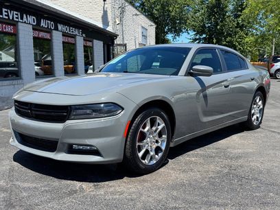 Used 2017 Dodge Charger SXT
