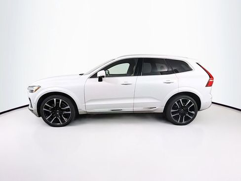 Used 2023 Volvo XC60 B6 Ultimate w/ Protection Package Premier AWD/4WD image 4
