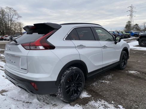 New 2026 Mitsubishi Eclipse Cross AWD image 3