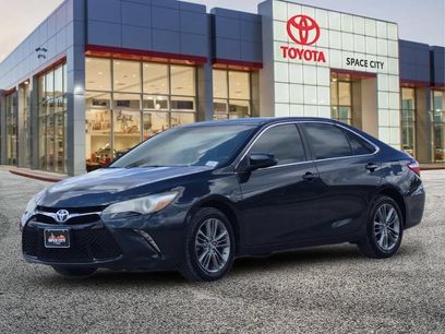 Used 2017 Toyota Camry SE