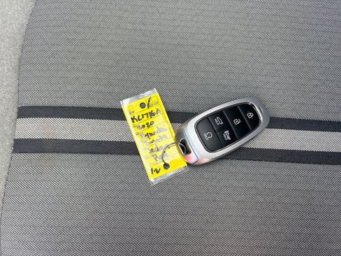 Used 2020 Hyundai Sonata SEL w/ Convenience + Sunroof Package FWD image 23
