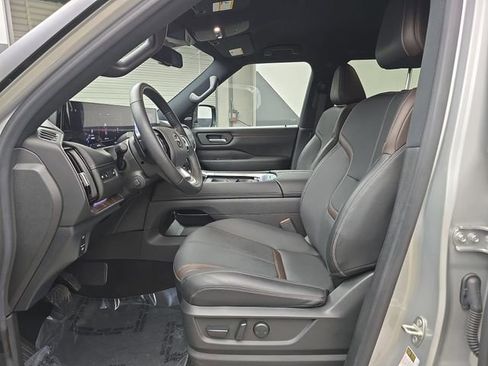 Used 2025 Nissan Armada SL w/ Captain's Chari Seat Package RWD image 23