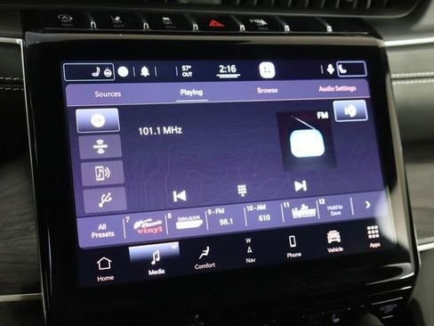 Used 2021 Jeep Grand Cherokee L Limited image 31