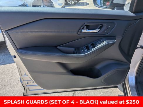 Used 2024 Nissan Rogue SL w/ SL Premium Package AWD/4WD image 27