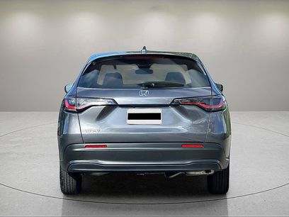 New 2027 Honda HR-V LX