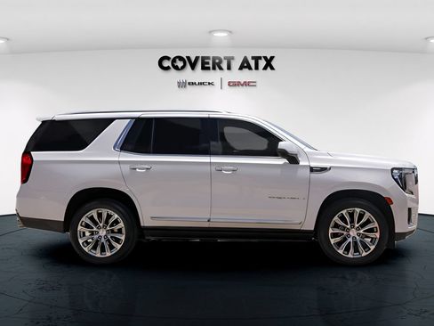 Used 2023 GMC Yukon Denali AWD/4WD image 8