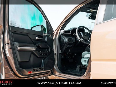 Used 2026 Toyota Tacoma TRD Off-Road image 17