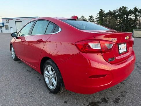 Used 2017 Chevrolet Cruze LT FWD image 7