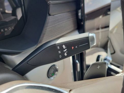New 2026 GMC Acadia Denali w/ Super Cruise Package FWD image 22