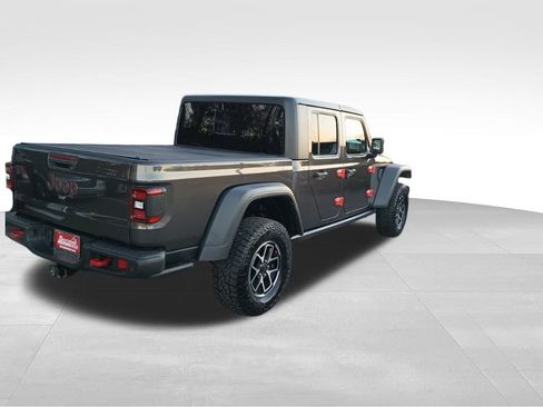Used 2024 Jeep Gladiator Rubicon w/ Technology Group image 5