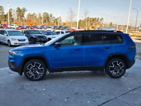 New 2026 Jeep Cherokee Overland w/ Trailer Tow Group image 4