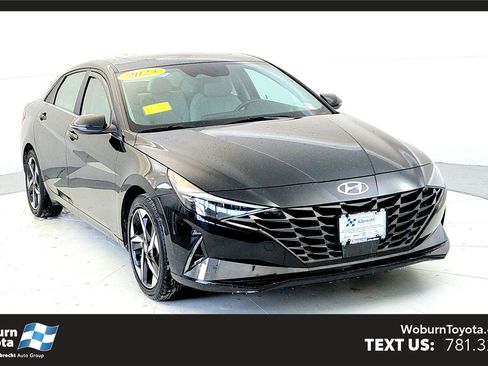 Used 2023 Hyundai Elantra Limited image 1