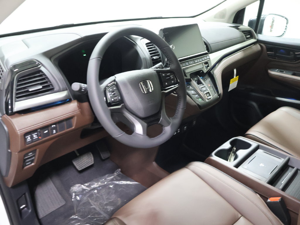 New 2027 Honda Odyssey Touring image 19