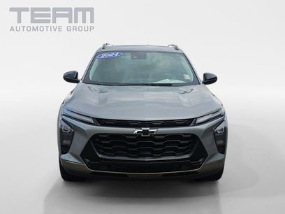 Used 2024 Chevrolet Trax ACTIV w/ Sunroof Package