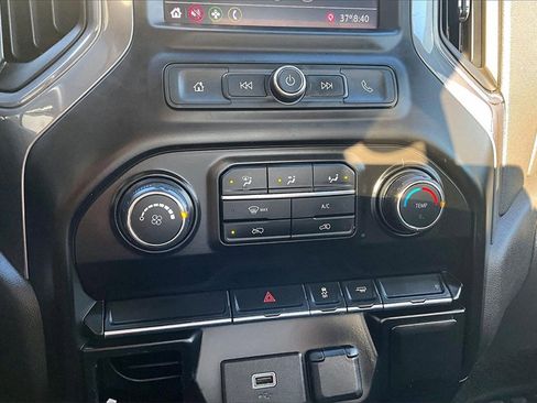 Used 2020 Chevrolet Silverado 1500 W/T image 13